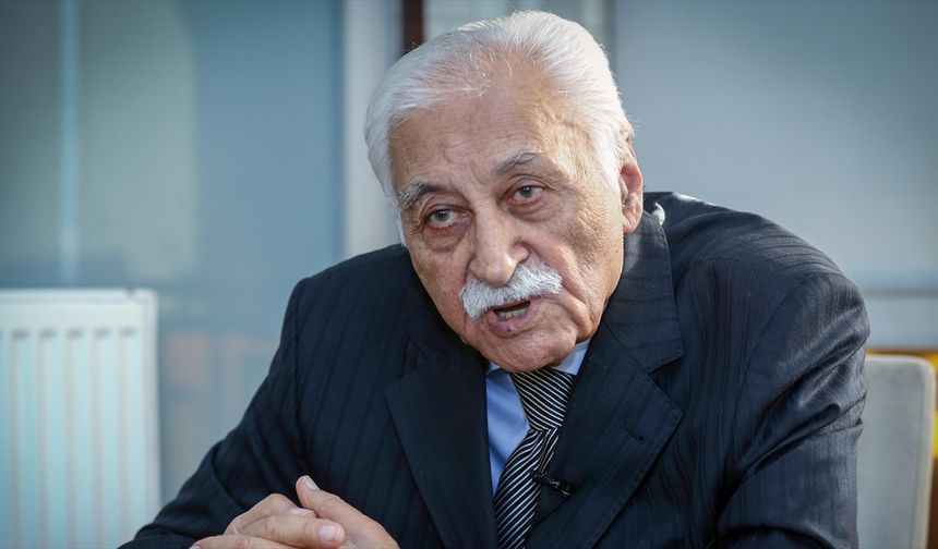 Yavuz Bülent Bakiler hayatını kaybetti