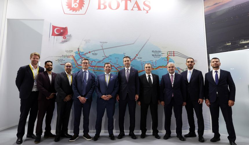 Bakan Bayraktar'ın İtalya temasları sürüyor