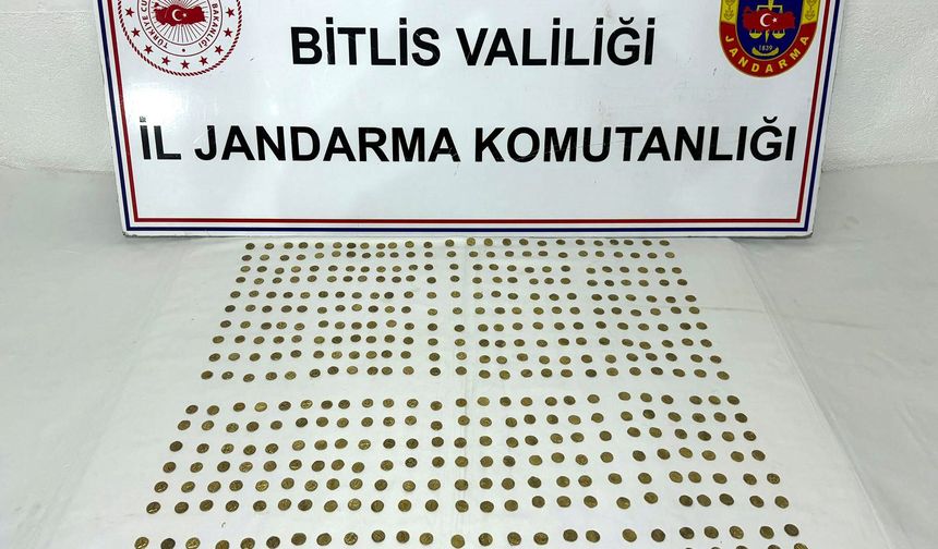 Durdurulan araçta Roma dönemine ait sikke ele geçirildi