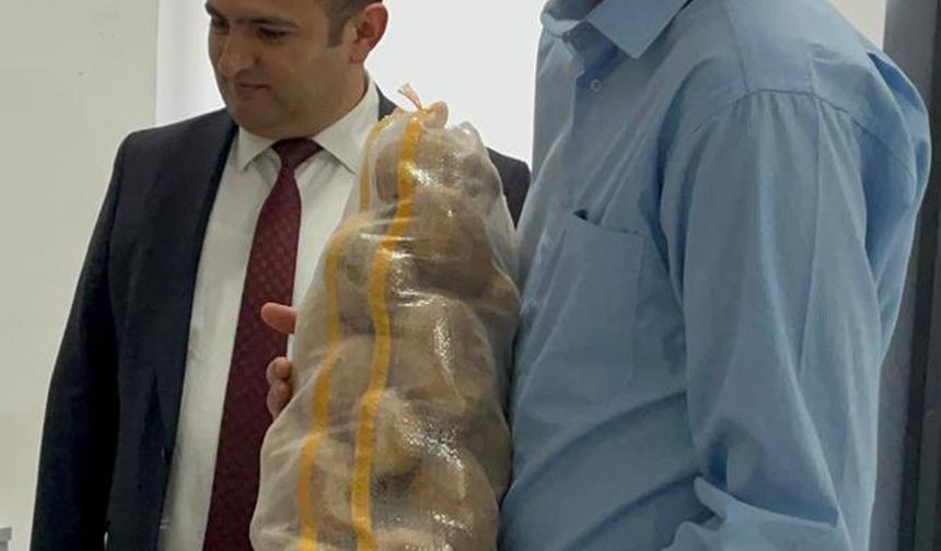 Engellilerden ihtiyaç sahiplerine alışveriş desteği