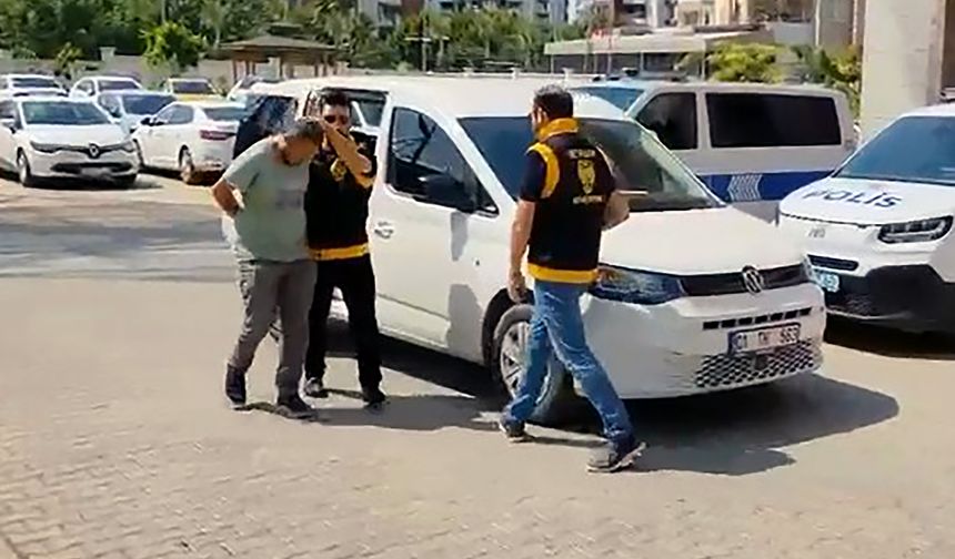 Sokağa çöp atanlara tepki gösteren temizlik işçisini darbedildi