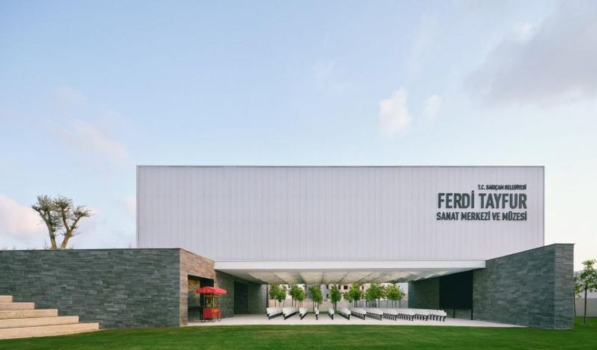 Adana’da Ferdi Tayfur Sanat Merkezi ve Müzesi Açıldı