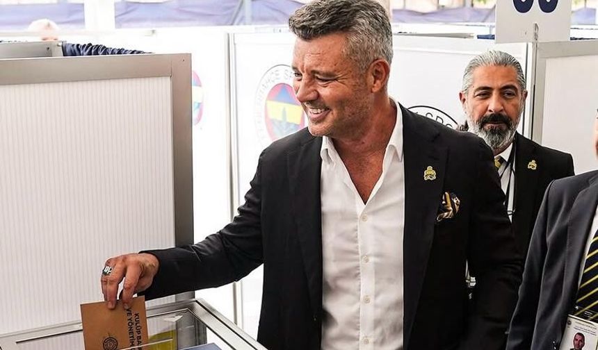 Fenerbahçe Başkanı Saadettin Saran Kaza Geçirdi!