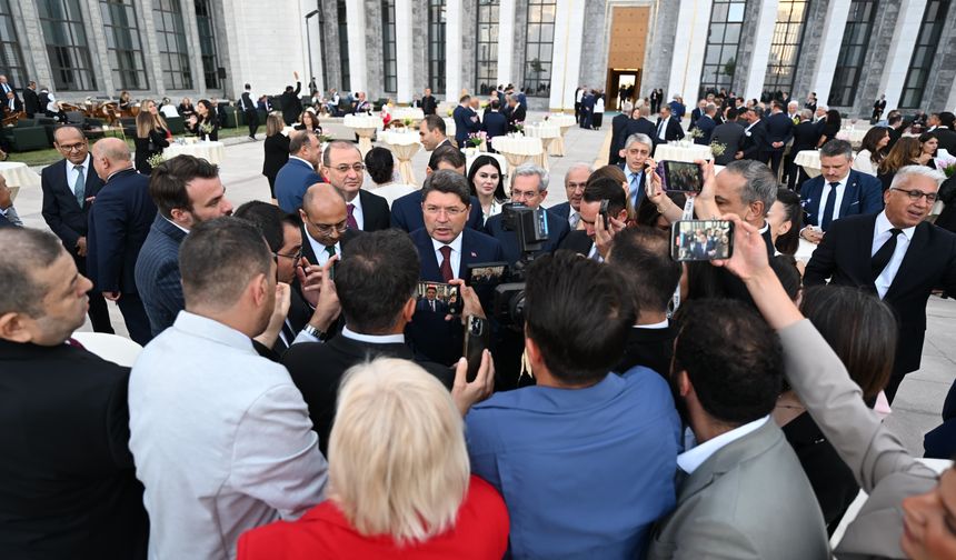 Yeni adli yıl dolayısıyla düzenlenen resepsiyona katıldı