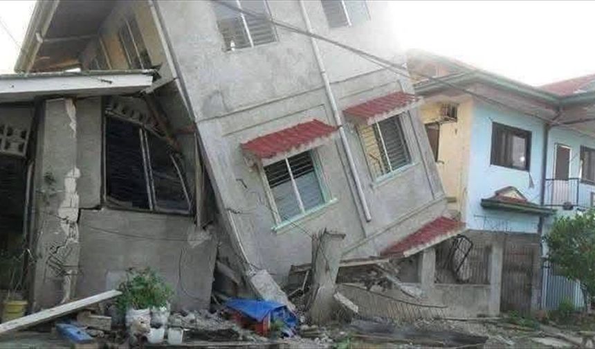 Filipinler'de korkutan deprem