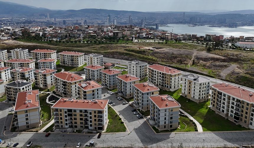 İzmir depreminin üzerinden 5 sene geçti