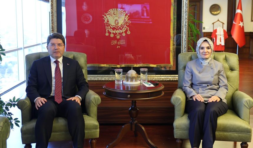 2 bakan bir araya geldi