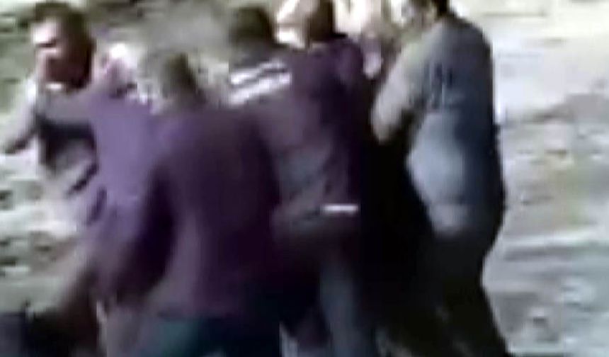 Çiftçinin, fabrika sahibine yumruk attığı olay kameralara yansıdı