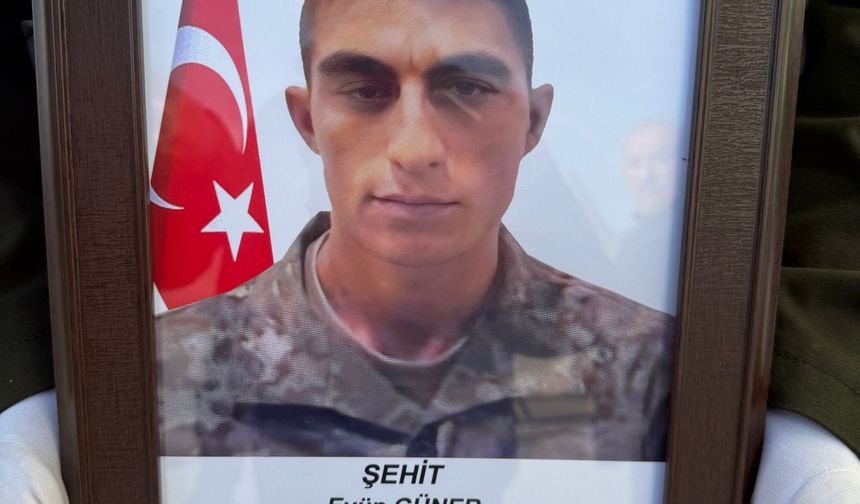 Eğitim sırasında şehit oldu