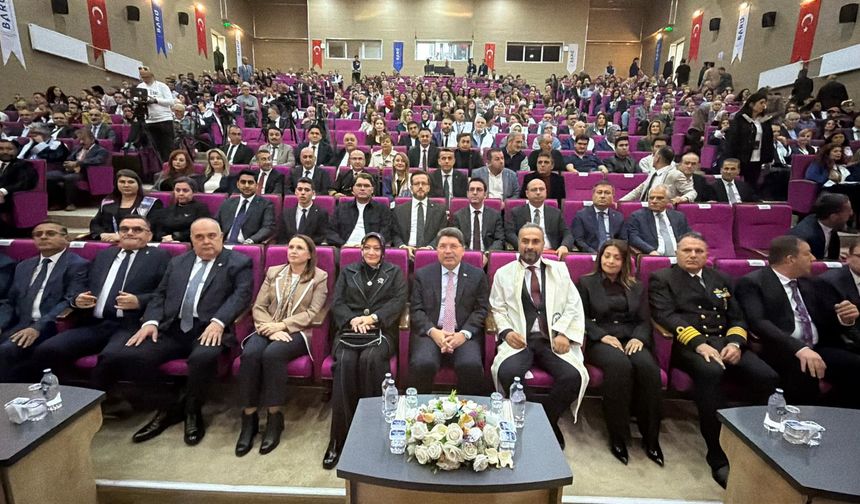 "Gazze'de insanlık çocukların açlıktan öldüğü bir dünyayı gördü"