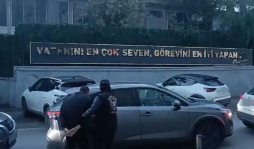 İzmir'de silahlı saldırı