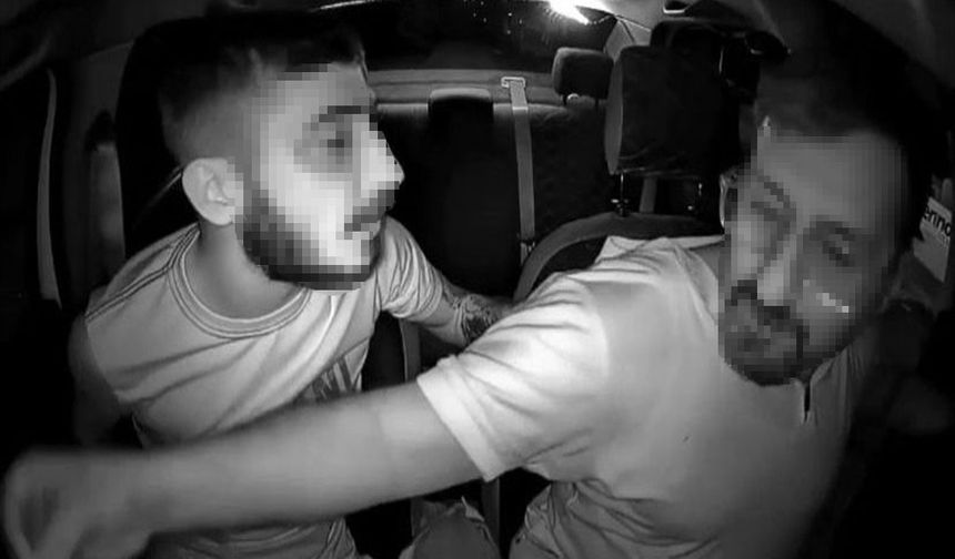 İzmir’de Taksi Şoförü Emekli Polise Yumruklu Saldırı