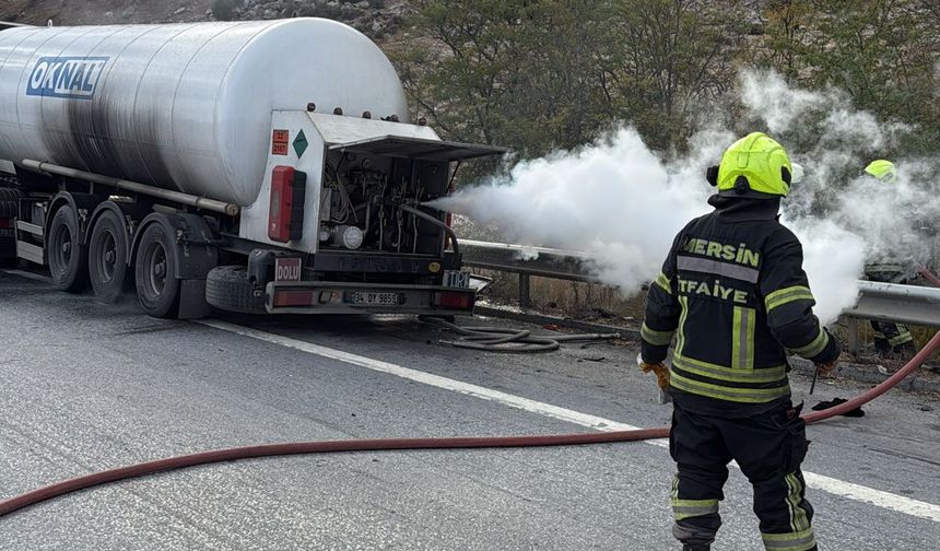 Karbondioksit yüklü tankerde çıkan yangın kontrol altına alındı