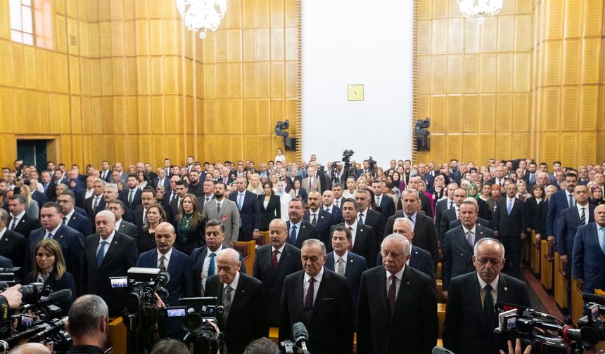 "Suça karışmamış kim varsa gelip ailesiyle kucaklaşmalıdır"