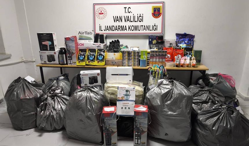 Van'da 1,2 milyon TL Değerinde Gümrük Kaçağı Ele Geçirildi