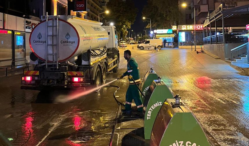 Çankaya'da gün ağarmadan temizlik