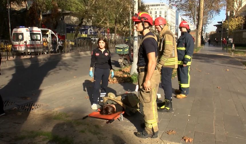 Beyoğlu'nda Tramvay Motosiklete Çarptı