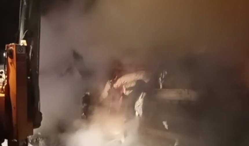 Bolu'da korkutan TIR yangını