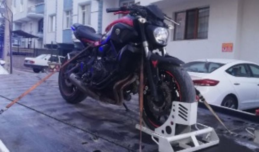 'Dur' ihtarına uymadı trafiği tehlikeye attı