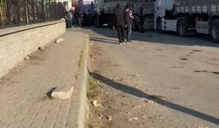 Elazığ'da fabrika önünde silahlı kavga