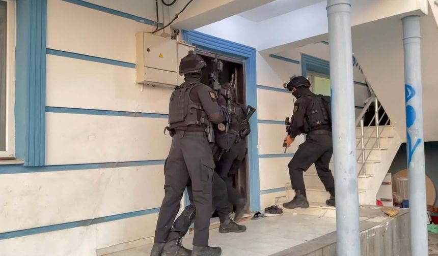İzmir Merkezli 2 İlde 'Medeler' Suç Örgütüne Operasyon