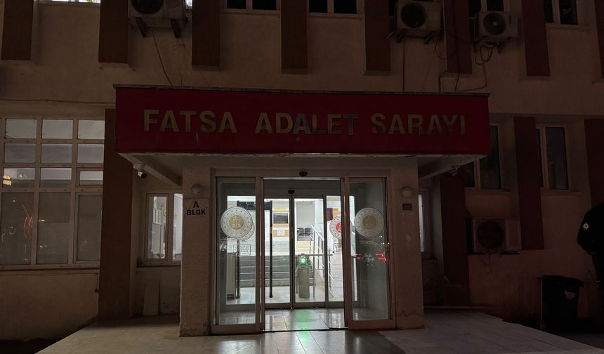 Kuyumcu soyguncusunu parmak izi yakalattı