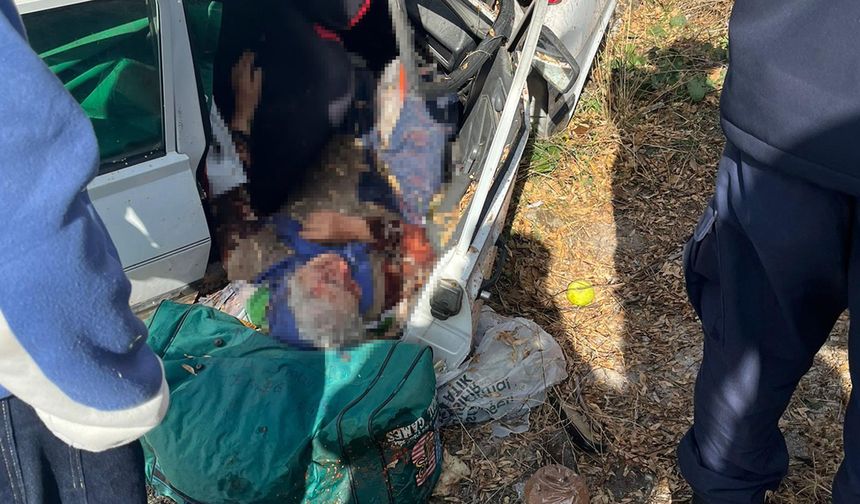 Manisa'da otomobil kazası can aldı!