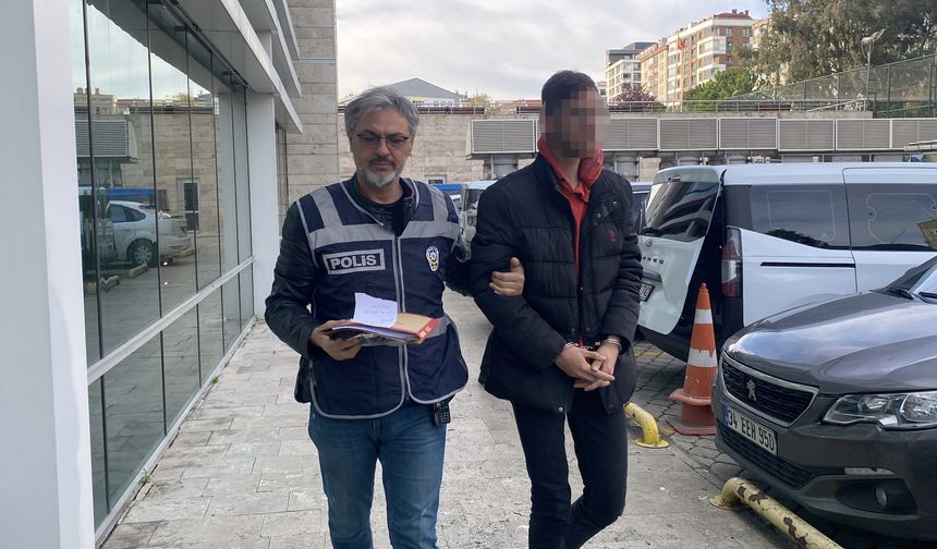 Samsun'da husumetlisinin otomobilini kurşunladı