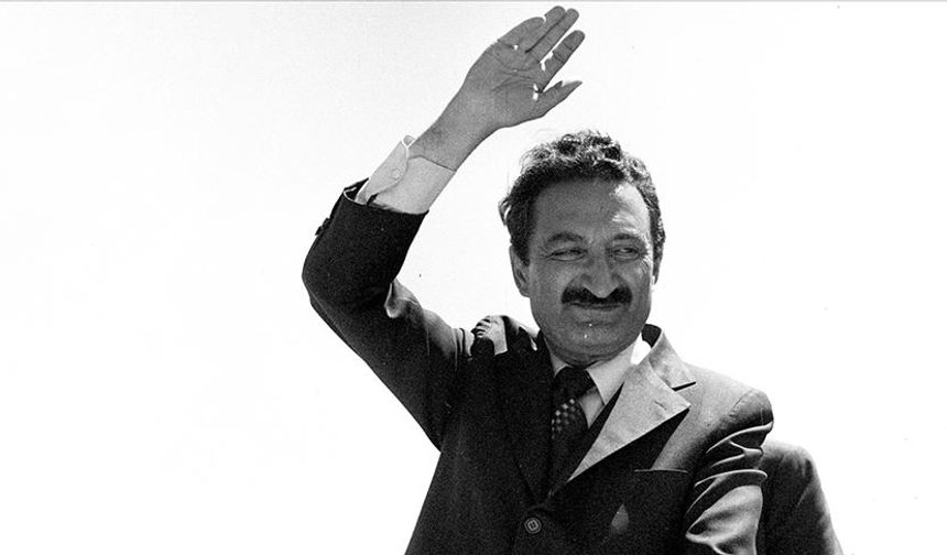 Türk Siyasetinin "Karaoğlan"ı: Bülent Ecevit'in Ölüm Yıldönümü