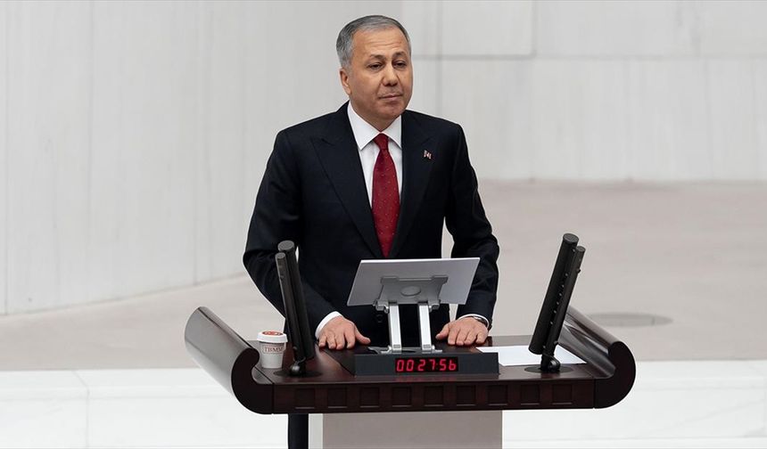 "103 terör örgütü mensubu ikna yoluyla yurt dışından gelerek güvenlik güçlerimize teslim oldu"