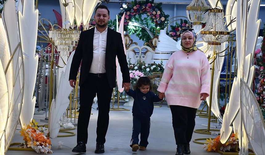 Düğününde Eksiklik Görerek Girdiği Sektörde Devleşti