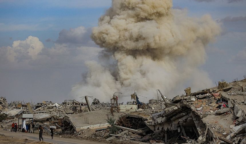 İsrail ordusu, Gazze'ye saldırıları devam ediyor