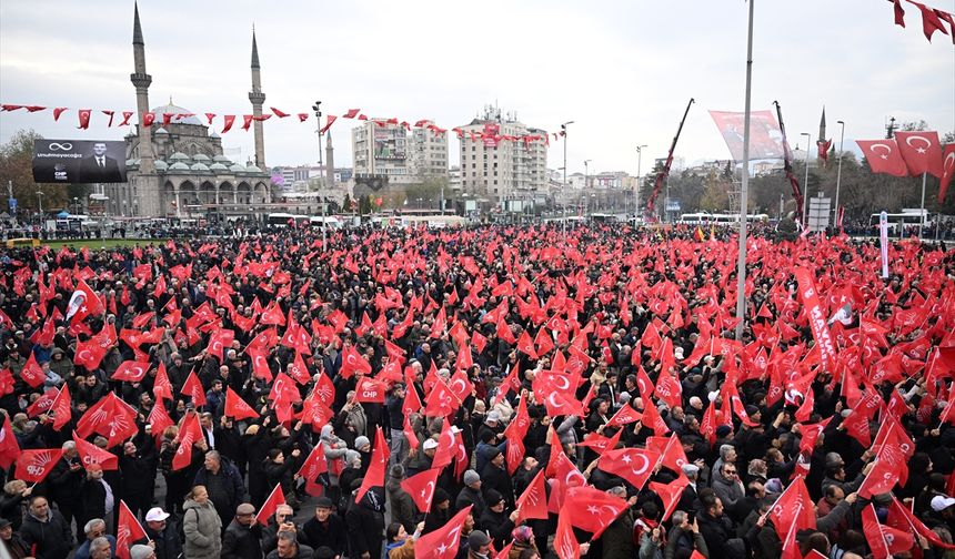 Özel, partisinin Kayseri mitinginde konuştu