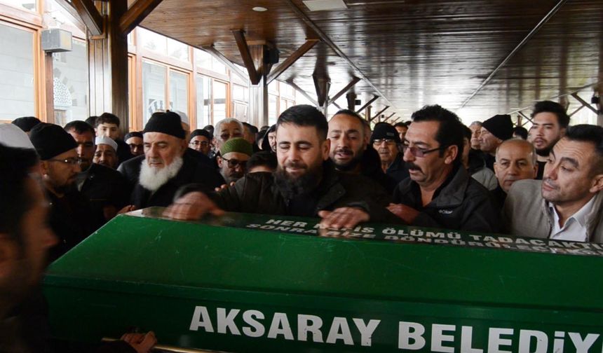 Motosiklet kazasında hayatını kaybeden liseli defnedildi