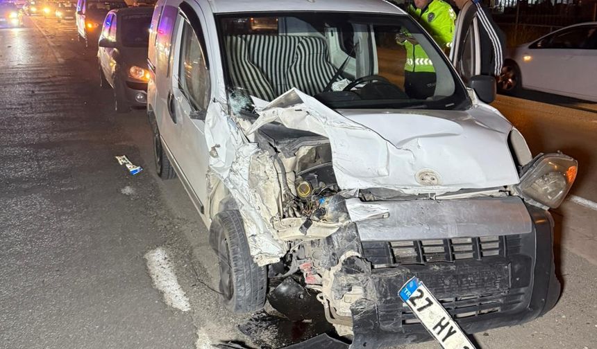 Osmaniye'de feci kaza: 2 ölü, 7 yaralı