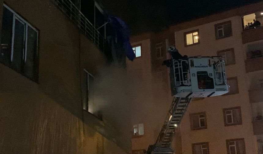 Rize'de depoyu alevler sardı