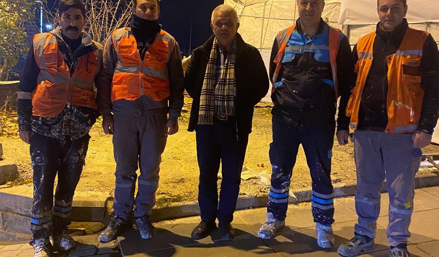 Başkan Şahin'den Gece Mesaisinde Moral Ziyareti