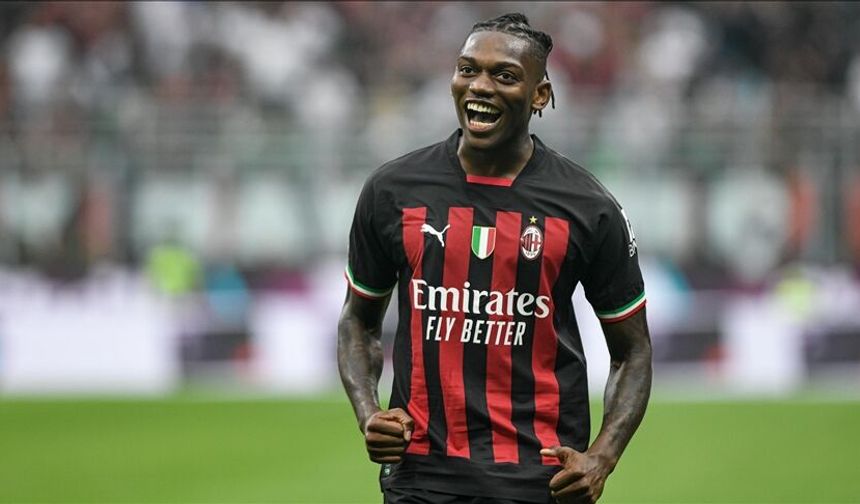 Galatasaray ve Fenerbahçe ile anılıyordu: Milan’ın yıldızı yol ayrımında!