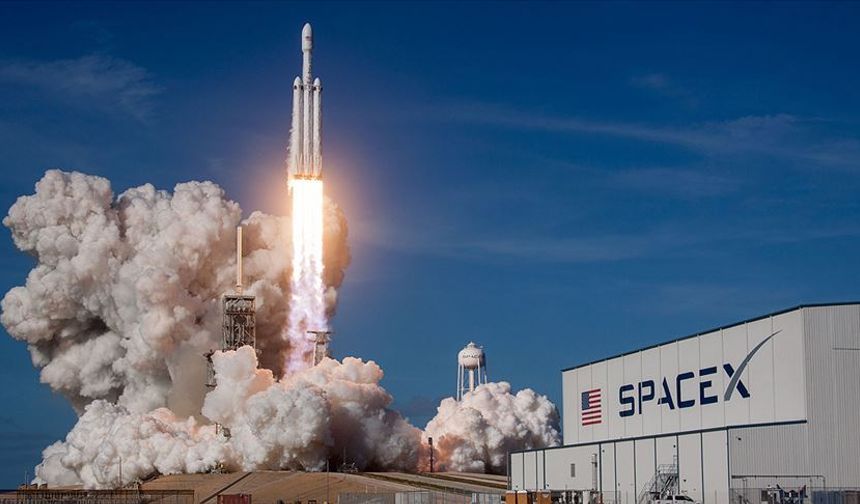 SpaceX'ten Uzay Fırlatma Kompleksi