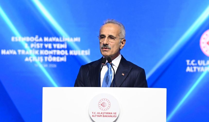 "Esenboğa Havalimanı'mız başkentimizin dünyaya açılan kapısını daha güçlü şekilde temsil edecek"