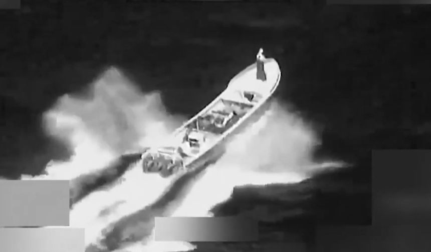 ABD ordusu Doğu Pasifik'te tekne vurdu