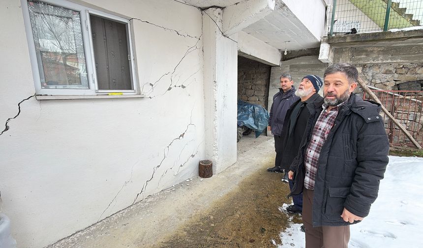 Bartın'ın heyelan; evlerin duvarları çatladı