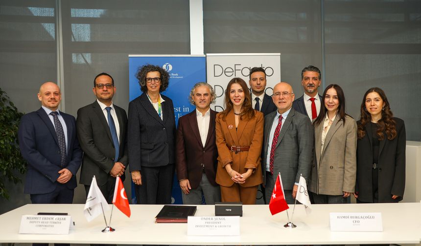 DeFacto global yolculuğunu sürdürüyor