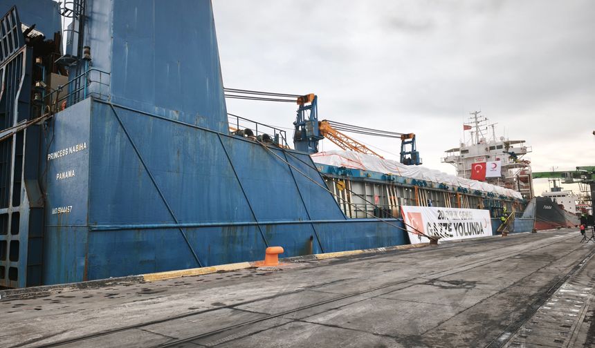 Gazze'ye 20'nci 'İyilik Gemisi' Mersin'den yola çıktı