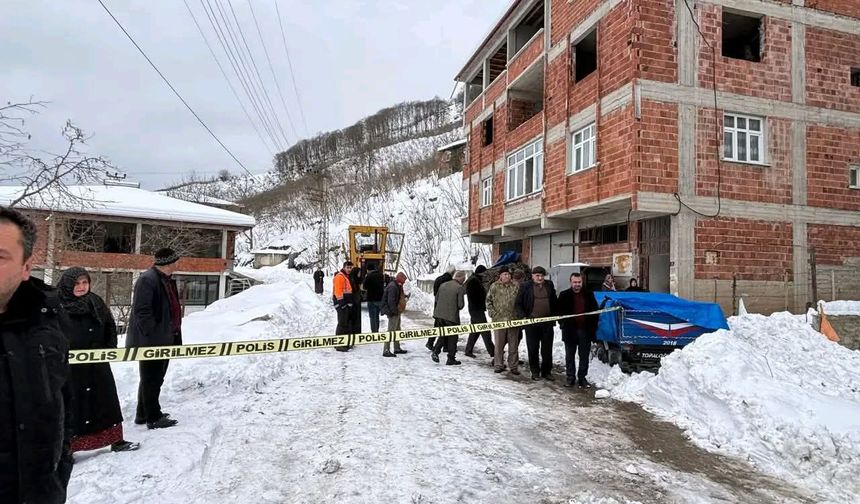 Kar küreme aracının çarptığı kişi can verdi