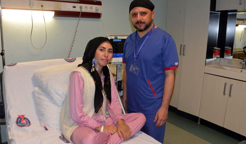 Nefes darlığı şikayetiyle gittiği hastanede hayatının şokunu yaşadı