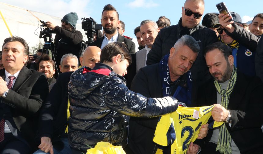 Sadettin Saran'dan 'Her Deplasman Bir Okul' projesi