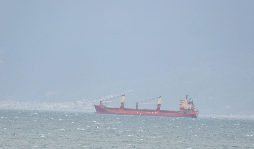 Yük gemilerine fırtına engeli