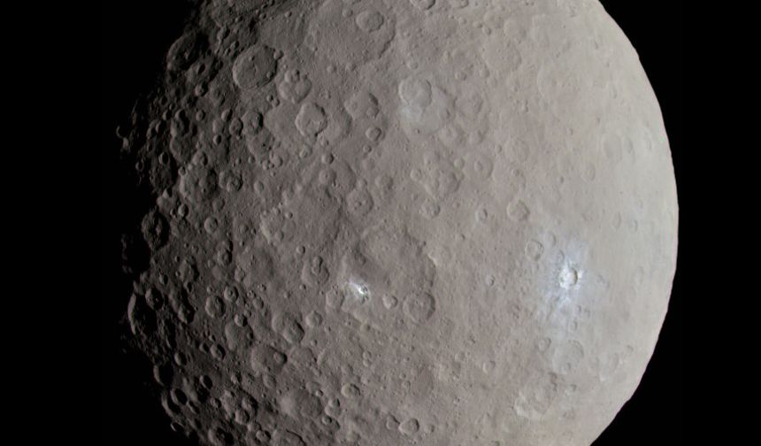 Güneş Sisteminin "Nifak Tanrıçası": Cüce Gezegen Eris