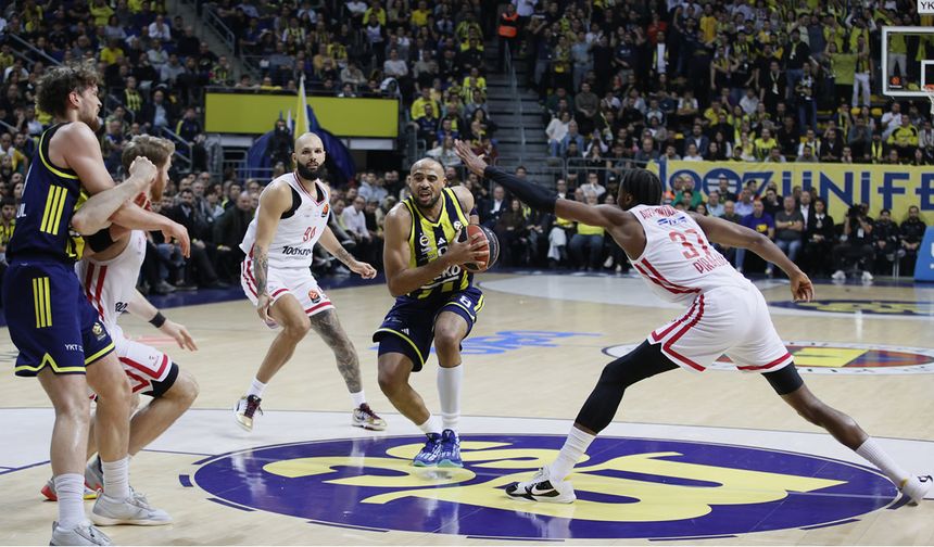 Fenerbahçe Beko’dan Kritik Galibiyet: Olympiakos’u 88-80 Mağlup Etti
